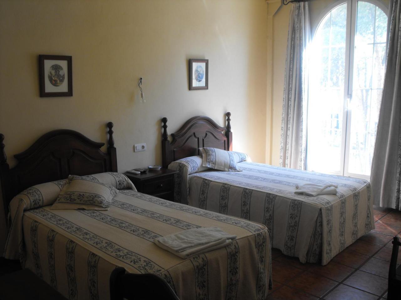 Hostal Nicol'S Ξενοδοχείο Luque Εξωτερικό φωτογραφία